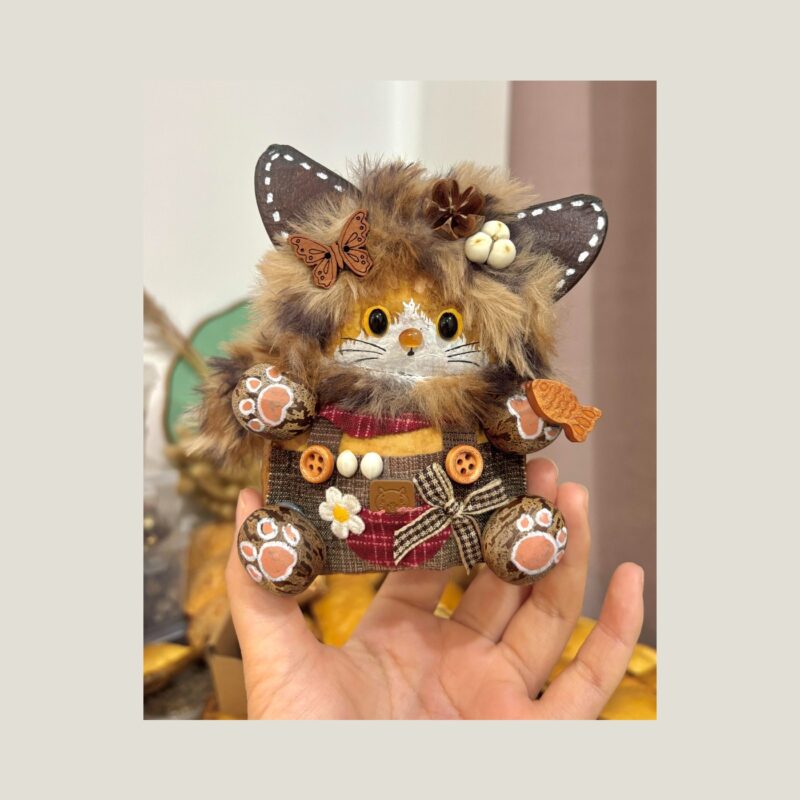 Pod Baby – Butterfly Paws Cat