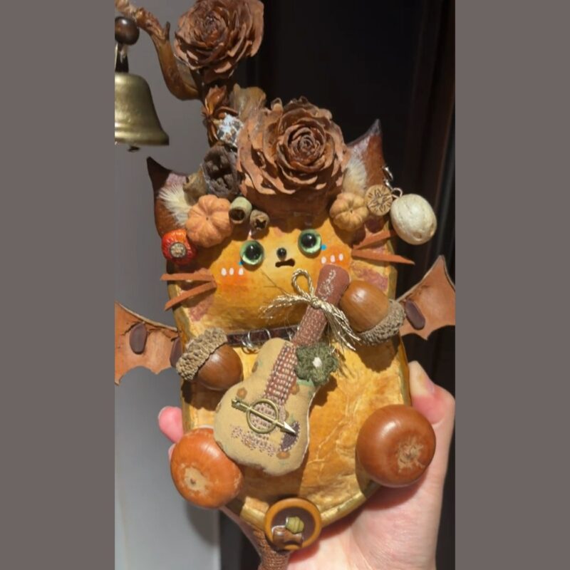 Bat-Wing Pod Baby – Woodland Cat Bard