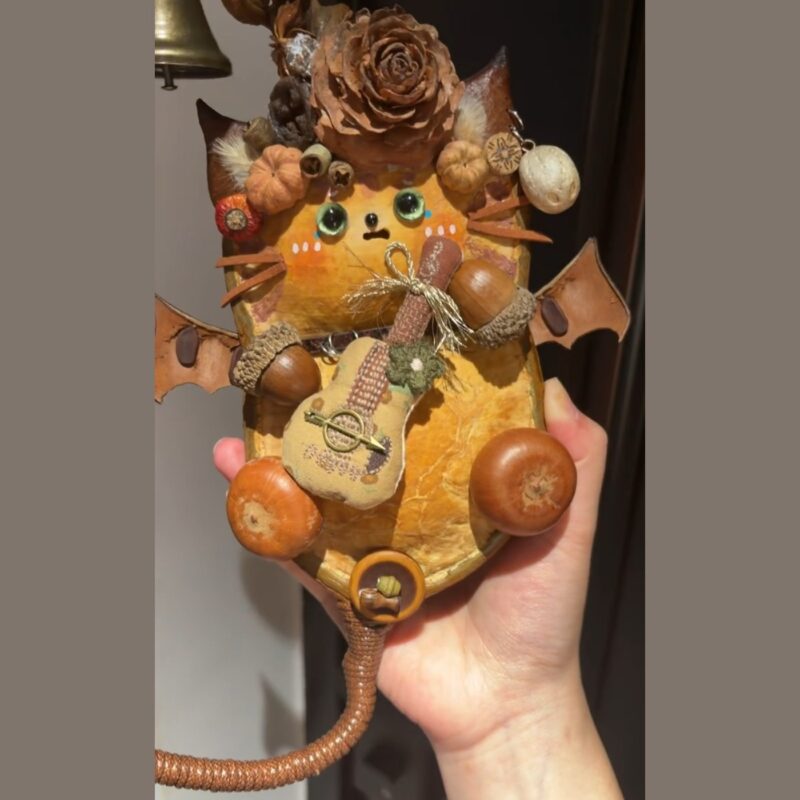 Bat-Wing Pod Baby – Woodland Cat Bard