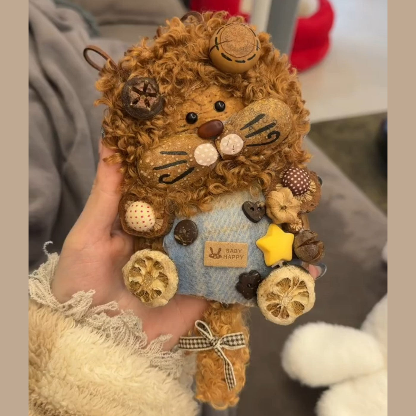Curly-Mane Lion Pod Baby – Baby Happy Cub