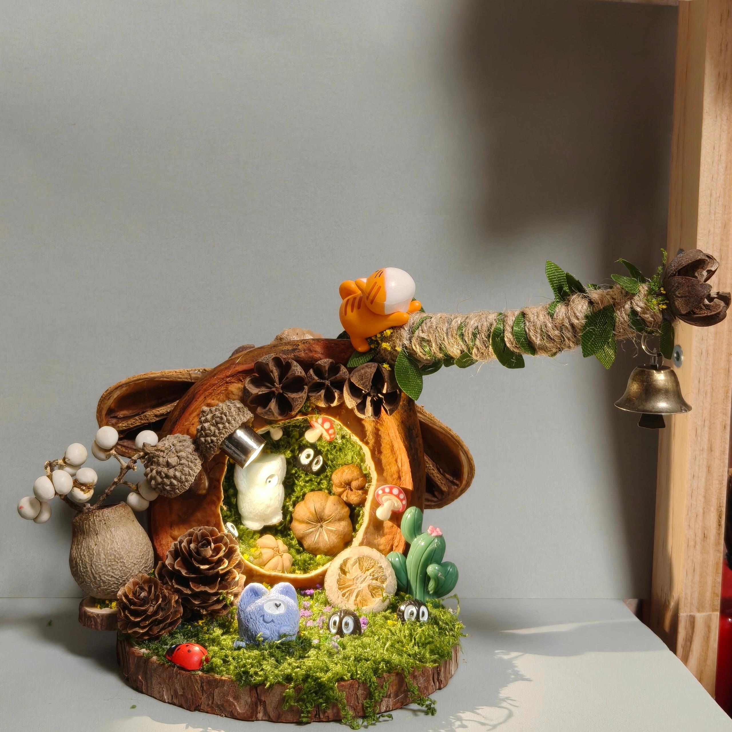 Double-Sided Pod Baby – Bell-Tailed Storybook Puppy