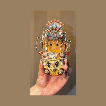 Pod Baby – Imperial Lantern Crown
