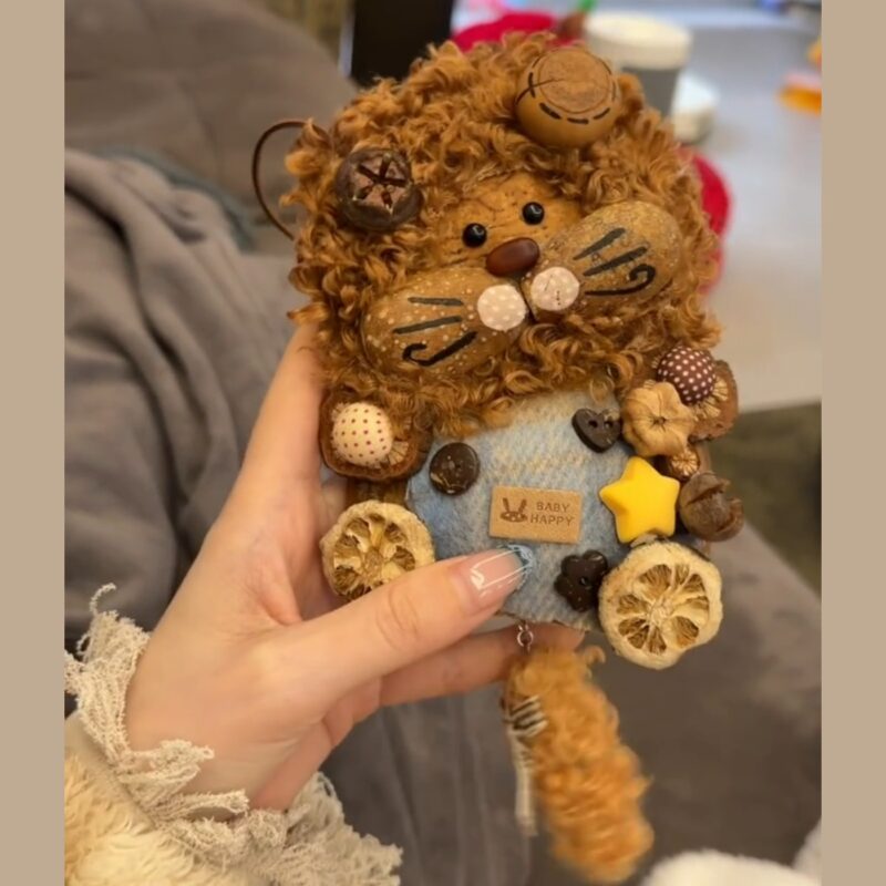 Curly-Mane Lion Pod Baby – Baby Happy Cub
