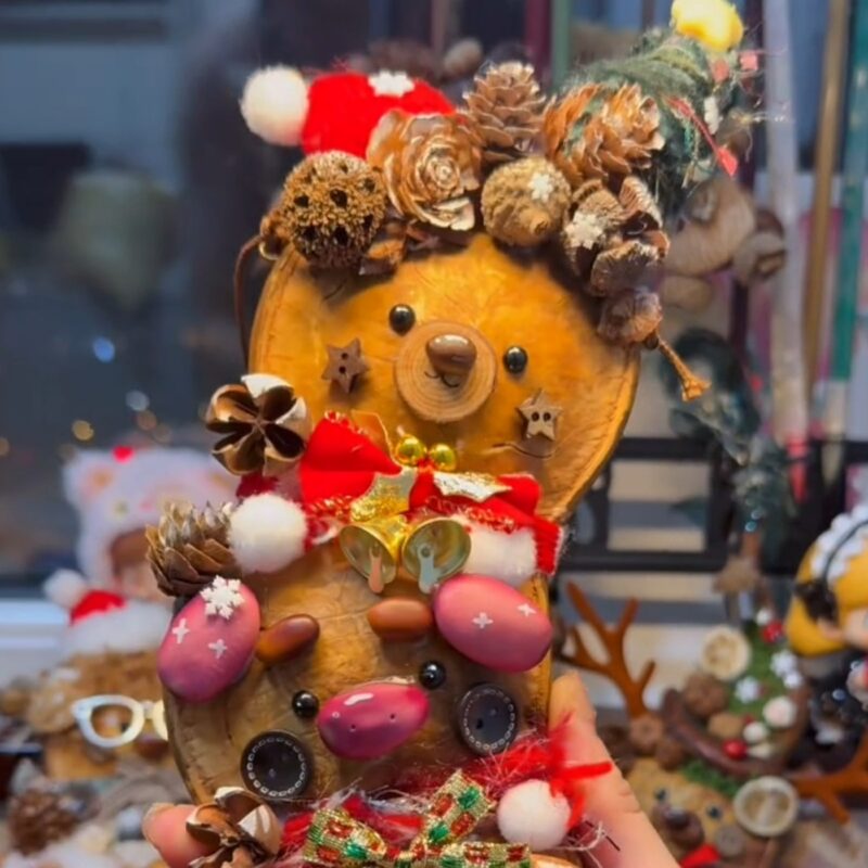 Christmas Trio Stacked Pod Baby – Holiday Bell Edition