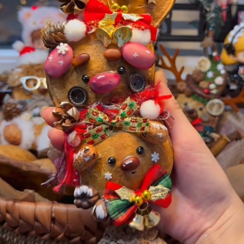 Christmas Trio Stacked Pod Baby – Holiday Bell Edition
