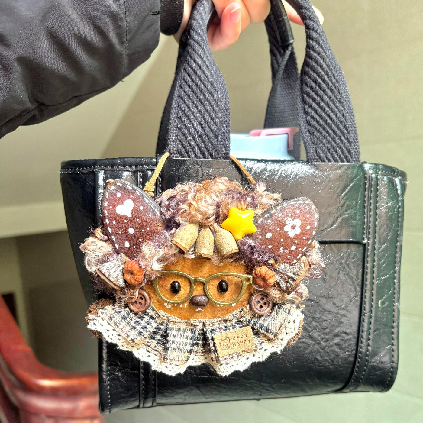 Pod Baby Bag Charm – Starry Woodland Scholar