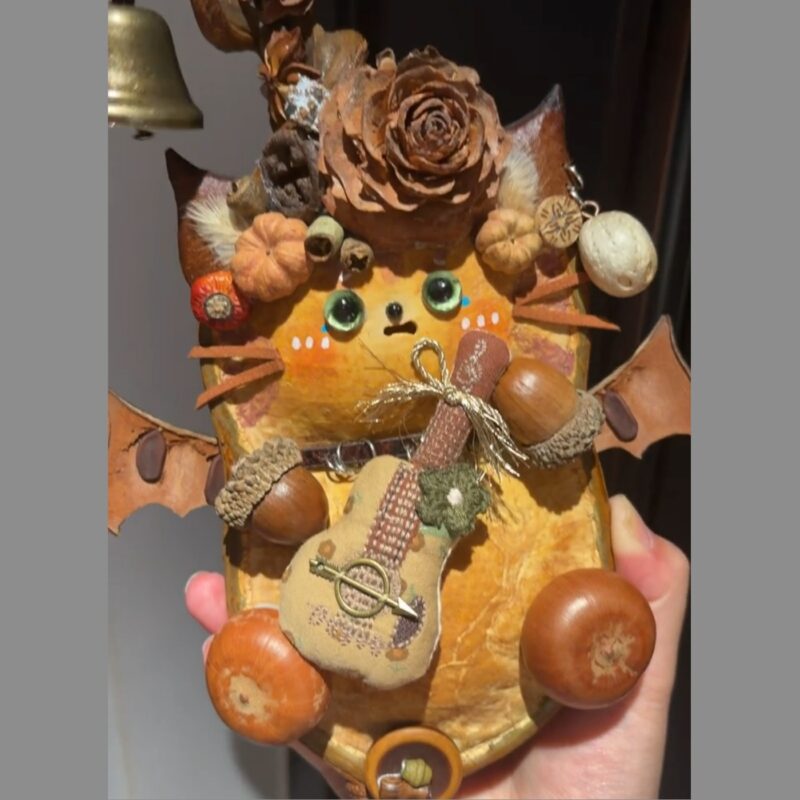 Bat-Wing Pod Baby – Woodland Cat Bard