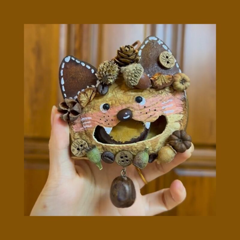 Open-Mouth Pod Baby – Acorn Fox Cub